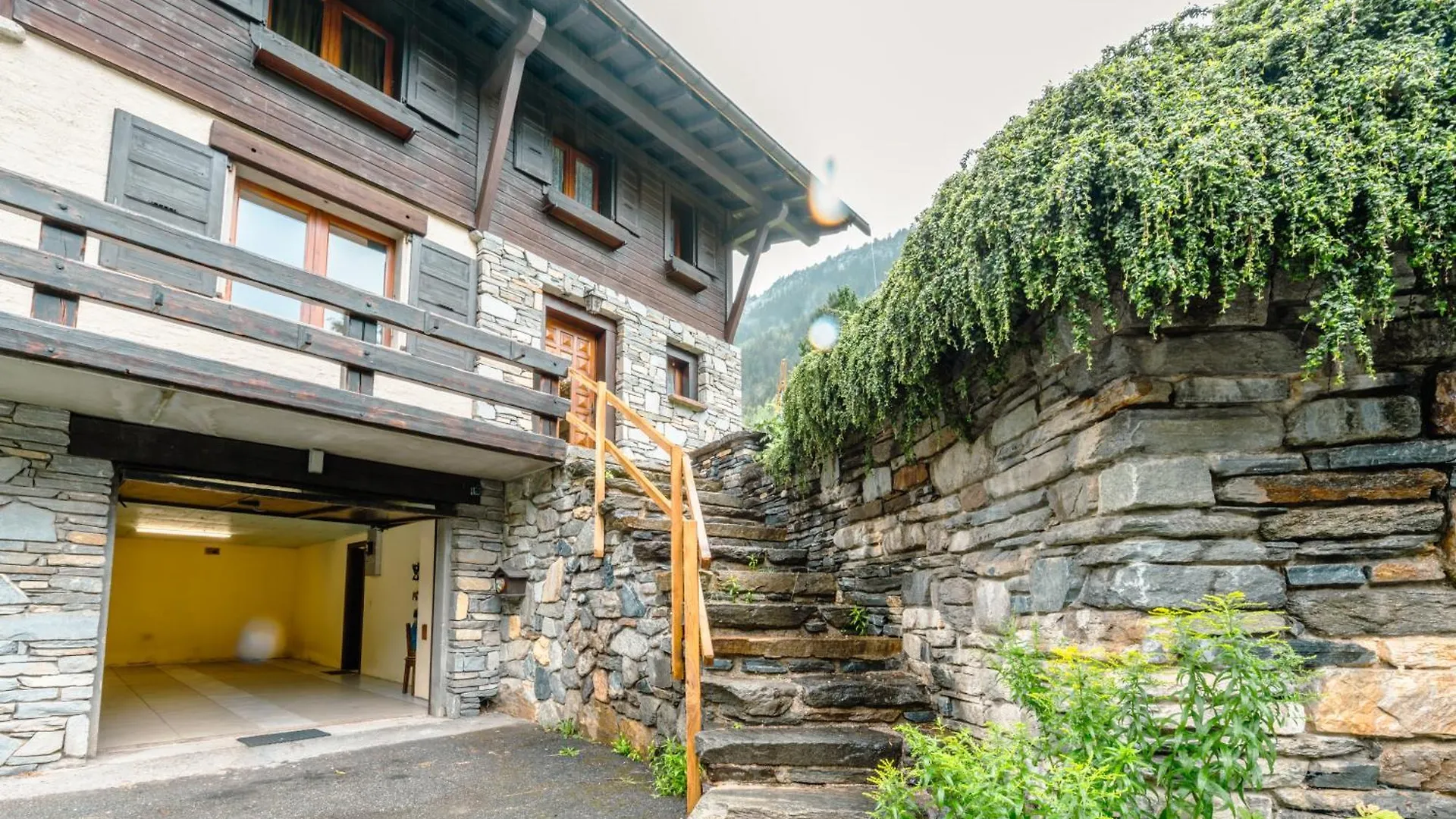 Chalet Riviere - Happy Rentals Chamonix France